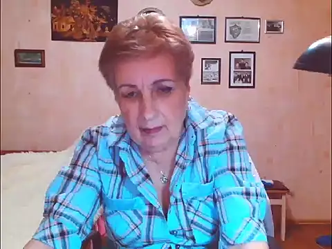 Snapshot of Victoria5643 chatting on 03.18.26 Victoria5643 online show from 03.18.26