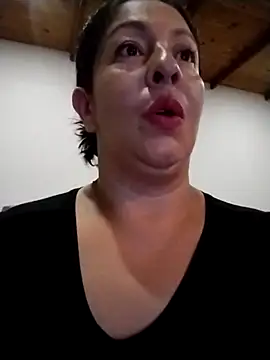 Snapshot of Catalina_JH chatting on 02.25.25 Catalina JH online show from 02.25.25