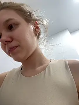 Snapshot of Ketitull chatting on 01.25.25 Ketitull online show from 01.25.25