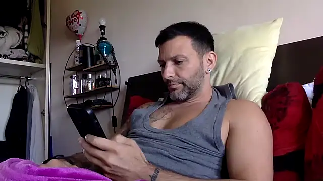 Snapshot of goroasroma90 chatting on 04.10.26 goroasroma90 online show from 04.10.26