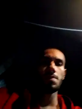 Snapshot of jhon01000 chatting on 12.05.25 jhon01000 online show from 12.05.25