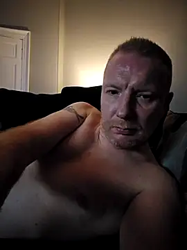 Snapshot of walker1979 chatting on 12.19.25 walker1979 online show from 12.19.25