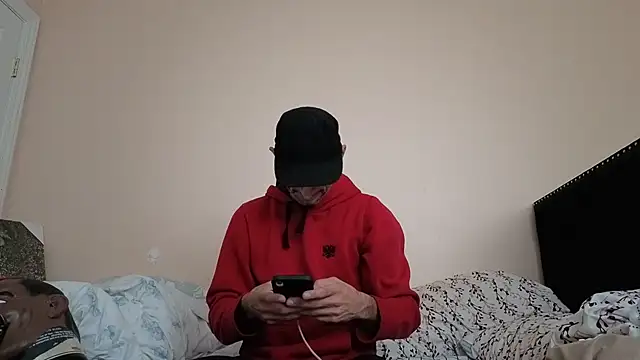 hailzeffn online show from 10.31.25