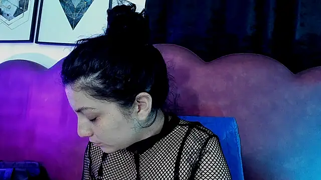 Snapshot of sophy_rock chatting on 07.12.26 sophy rock online show from 07.12.26