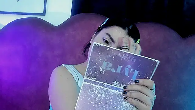 Snapshot of sophy_rock chatting on 07.31.26 sophy rock online show from 07.31.26