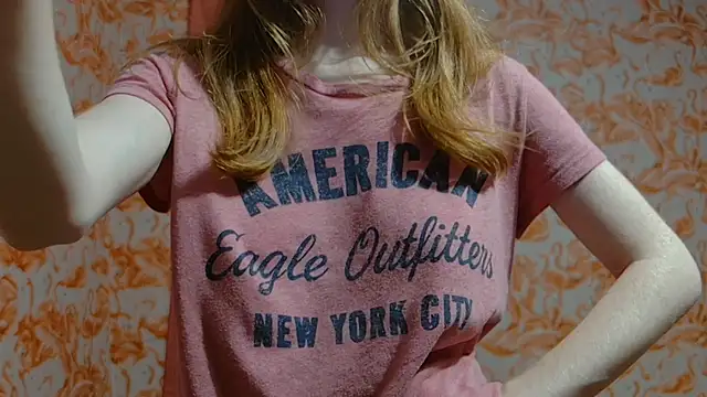 strawberrysmoothie online show from 12.12.24