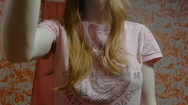 strawberrysmoothie online show from 03.06.25