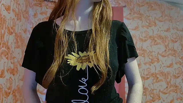 strawberrysmoothie online show from 09.19.25