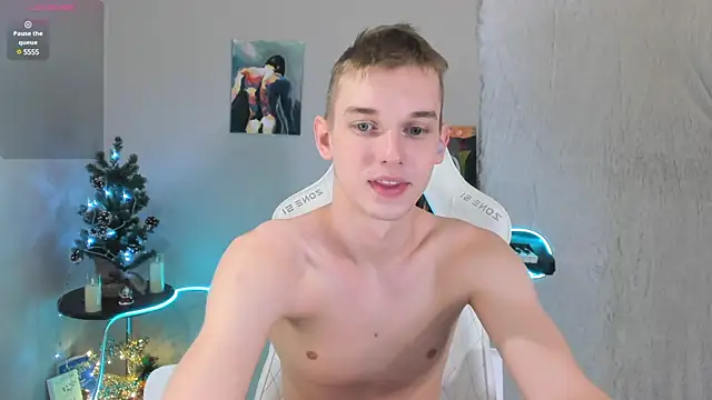 Snapshot of 4ever_dude chatting on 01.15.25 4ever dude online show from 01.15.25