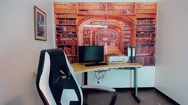 Snapshot of khiara_moretti chatting on 01.03.25 khiara moretti online show from 01.03.25