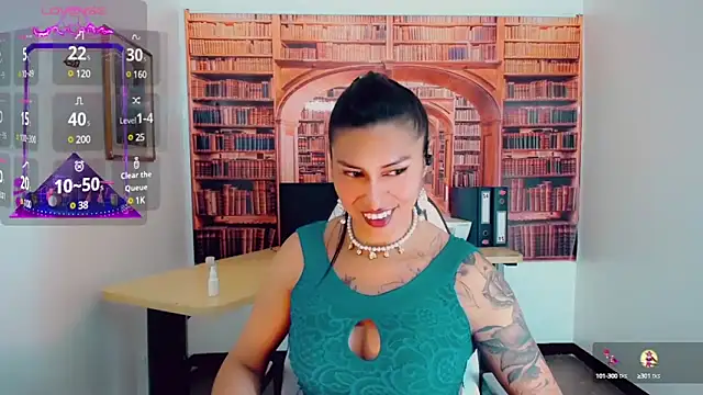 Snapshot of khiara_moretti chatting on 02.01.25 khiara moretti online show from 02.01.25