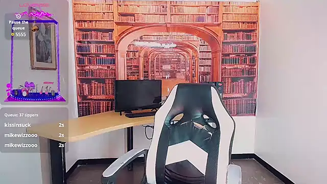 Snapshot of khiara_moretti chatting on 02.06.25 khiara moretti online show from 02.06.25