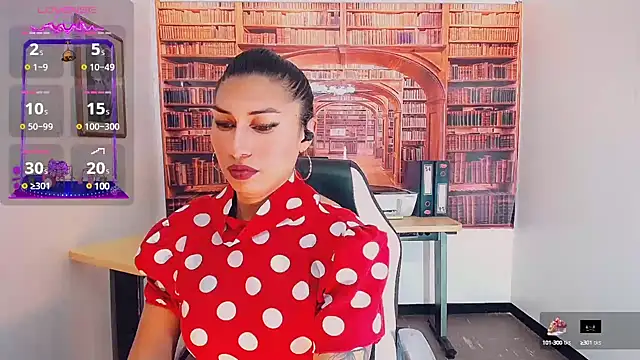 Snapshot of khiara_moretti chatting on 02.06.25 khiara moretti online show from 02.06.25