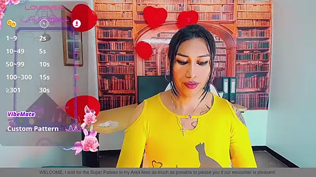 Snapshot of khiara_moretti chatting on 02.13.25 khiara moretti online show from 02.13.25