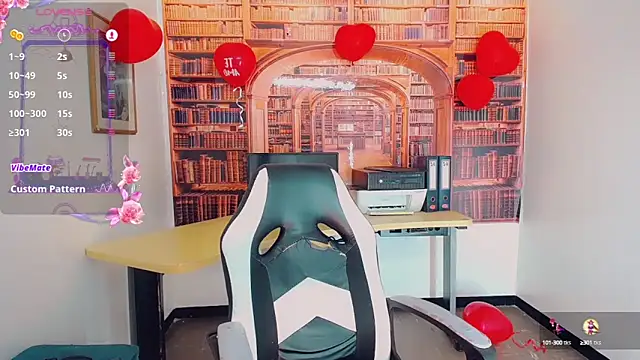 Snapshot of khiara_moretti chatting on 02.17.25 khiara moretti online show from 02.17.25