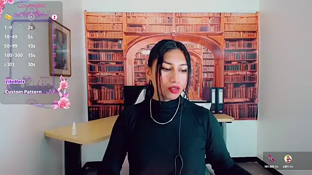 Snapshot of khiara_moretti chatting on 02.22.25 khiara moretti online show from 02.22.25