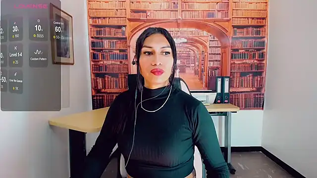 Snapshot of khiara_moretti chatting on 02.24.25 khiara moretti online show from 02.24.25