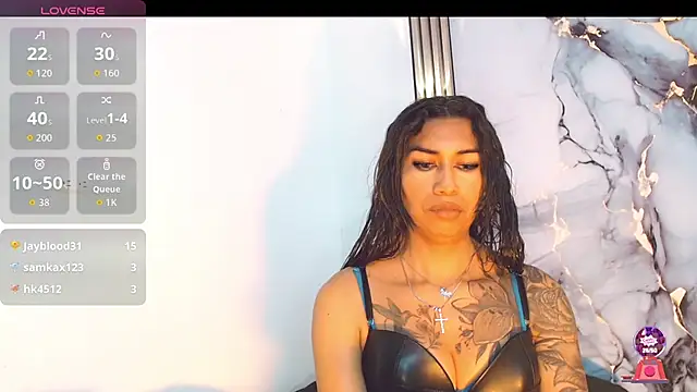 Snapshot of khiara_moretti chatting on 11.29.25 khiara moretti online show from 11.29.25