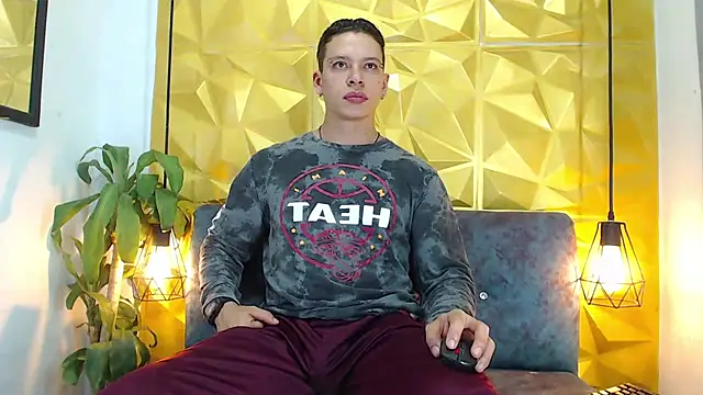 Snapshot of Baxter_Dex chatting on 01.14.25 Baxter Dex online show from 01.14.25