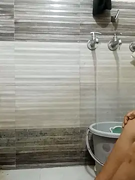 Snapshot of Shoni__ chatting on 12.08.24 Shoni online show from 12.08.24