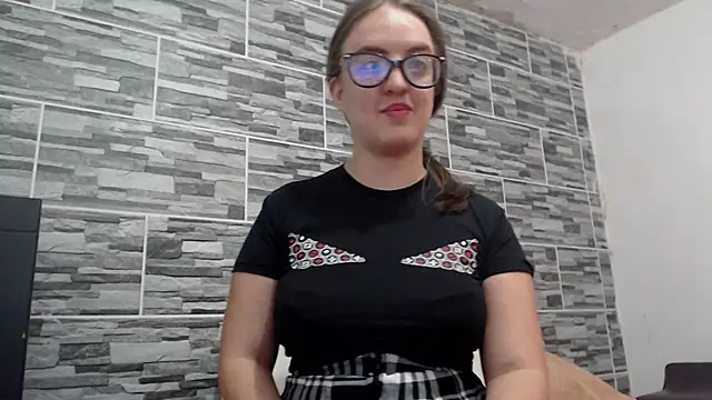 Snapshot of Venus_Santana chatting on 12.26.24 Venus Santana online show from 12.26.24