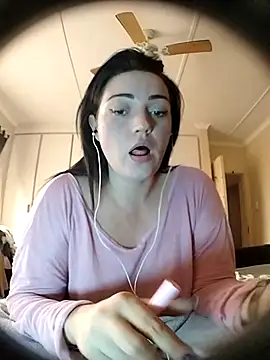 GoddessJan1 online show from 10.02.25