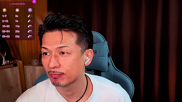 Snapshot of HARU-outdoor-x chatting on 09.23.25 HARU-outdoor-x online show from 09.23.25