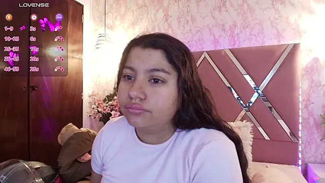 Snapshot of Miaa_Smiith1 chatting on 03.07.25 Miaa Smiith1 online show from 03.07.25