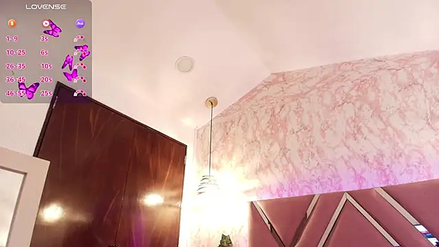 Snapshot of Miaa_Smiith1 chatting on 03.12.25 Miaa Smiith1 online show from 03.12.25