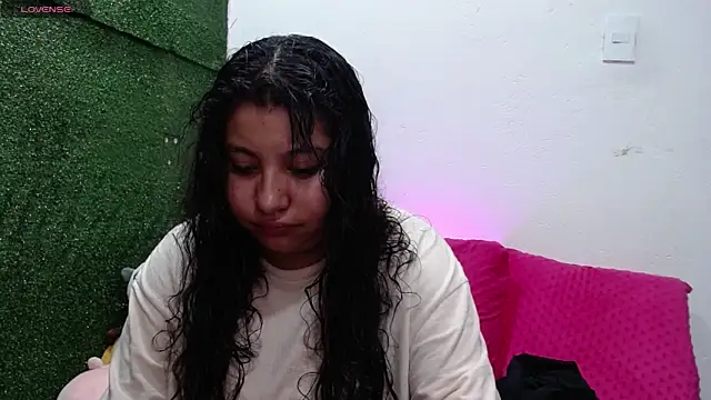 Snapshot of Miaa_Smiith1 chatting on 11.05.25 Miaa Smiith1 online show from 11.05.25