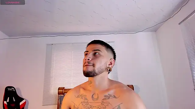 Snapshot of ftmphilip_ chatting on 09.27.25 ftmphilip online show from 09.27.25