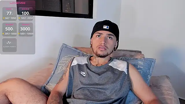 Snapshot of ftmphilip_ chatting on 12.03.25 ftmphilip online show from 12.03.25