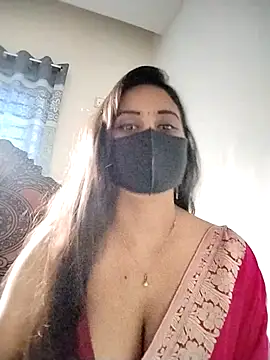 Snapshot of SimaRoy- chatting on 04.07.26 SimaRoy- online show from 04.07.26