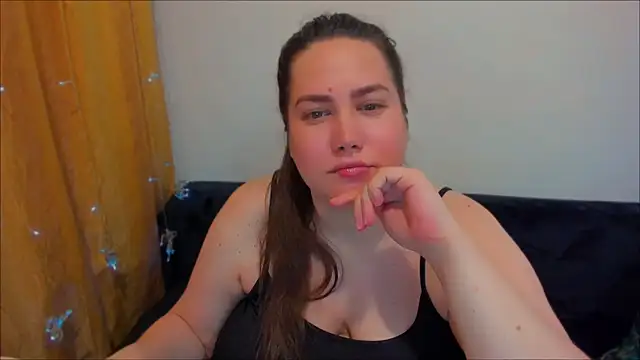 Snapshot of _madalexa_ chatting on 12.15.24  madalexa  online show from 12.15.24