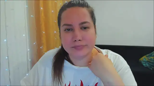  madalexa  online show from 11.05.25