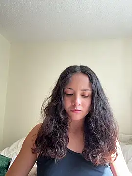Megan Rodrigo online show from 04.25.26