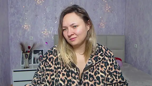 SallyVerda online show from 01.14.25