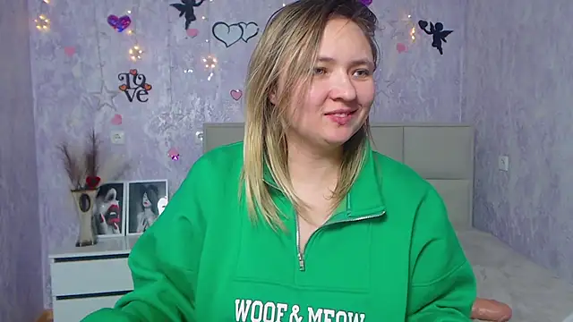 SallyVerda online show from 02.25.25