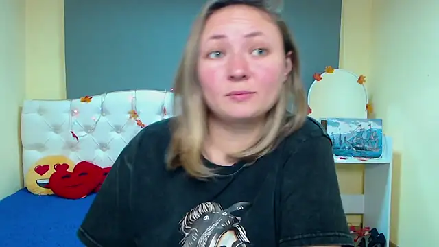 SallyVerda online show from 11.18.25