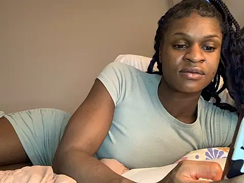 Snapshot of ninaperry777 chatting on 12.31.24 ninaperry777 online show from 12.31.24