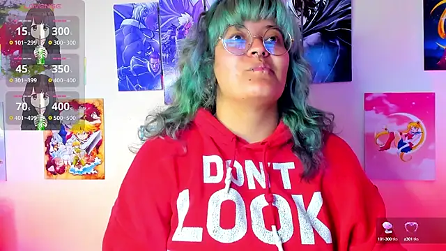 Snapshot of lucky-leah chatting on 02.03.25 lucky-leah online show from 02.03.25