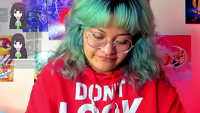 Snapshot of lucky-leah chatting on 02.04.25 lucky-leah online show from 02.04.25