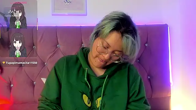 Snapshot of lucky-leah chatting on 02.16.25 lucky-leah online show from 02.16.25