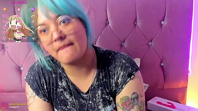 Snapshot of lucky-leah chatting on 03.12.25 lucky-leah online show from 03.12.25