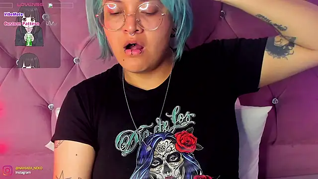 Snapshot of lucky-leah chatting on 03.15.25 lucky-leah online show from 03.15.25