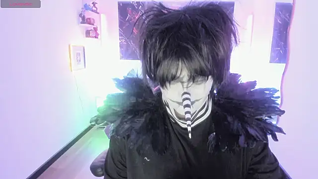 Snapshot of lucky-leah chatting on 11.01.25 lucky-leah online show from 11.01.25