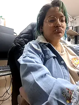 lucky-leah online show from 06.17.26