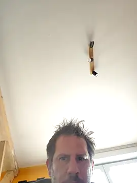 nicobrest16 online show from 12.17.25