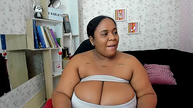Snapshot of bbw_charlote chatting on 09.19.25 bbw charlote online show from 09.19.25