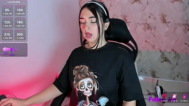 Snapshot of Abbieowenx chatting on 11.07.25 Abbieowenx online show from 11.07.25